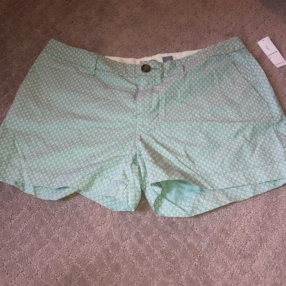 BRAND NEW Old Navy patterned shorts